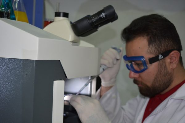 Raman Microscope - Image 9