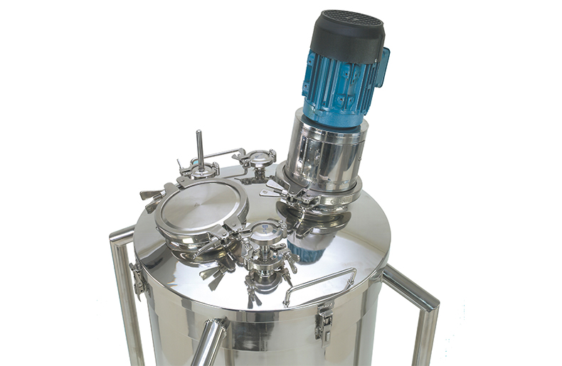 Stainless Steel Mixing Vessels From LabTechniche